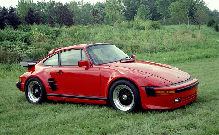 Porsche 930S with Pop-Up Headlights