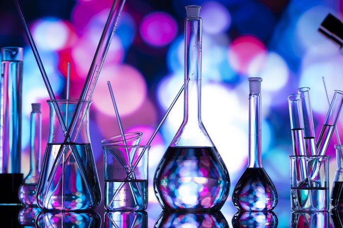 4K Laboratories Science Chemistry