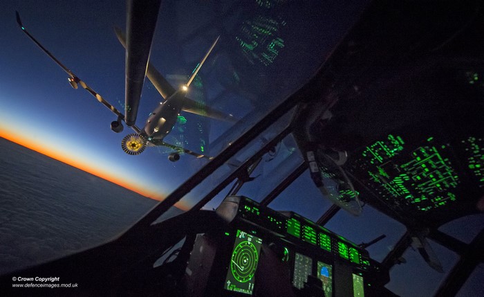 Airbus A330 MRTT refueling Lockheed Martin C-130J Super Hercules