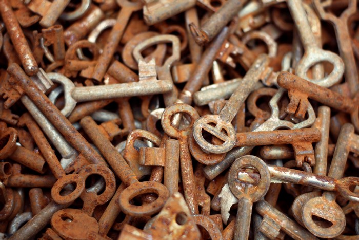 Pile of old rusty keys