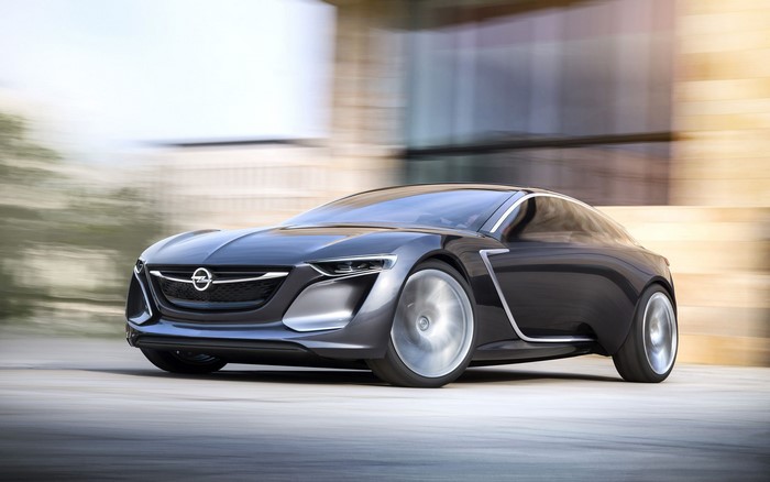 Opel Monza concept car driving