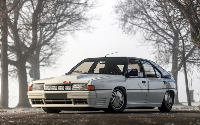 White Citroën BX 4TC Rally Car on a Road