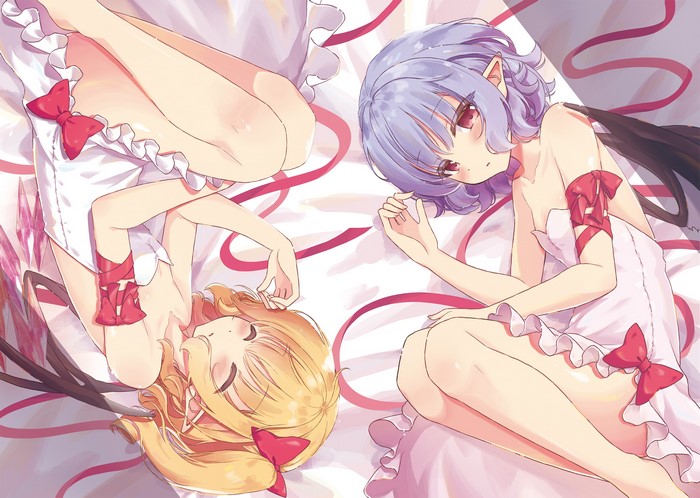 Flandre Scarlet and Remilia Scarlet from Touhou