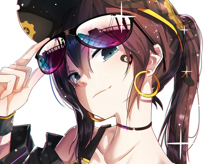 Girl with sunglasses and hat