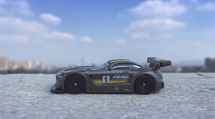Hot Wheels Mercedes-AMG GT toy car