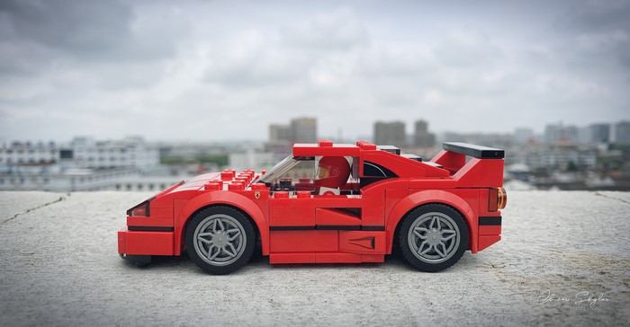 Red LEGO Ferrari F-40 with Driver