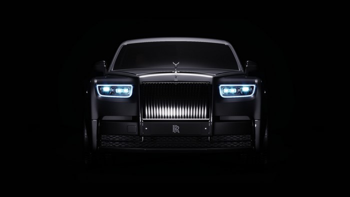 Rolls-Royce Phantom Front View