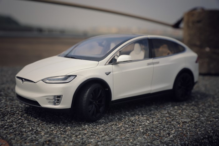 4K White Tesla Model X Electric SUV