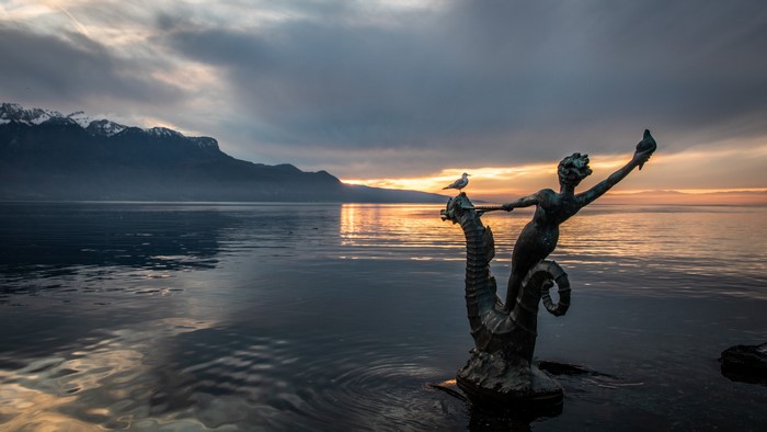 Statue on Lake Geneva at Sunset