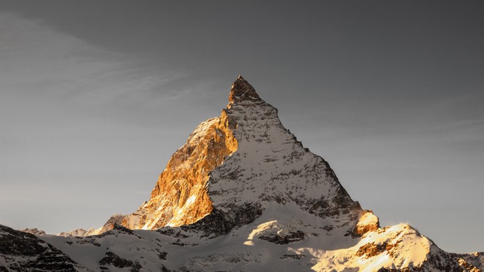 4K Matterhorn Summit in Winter Snow