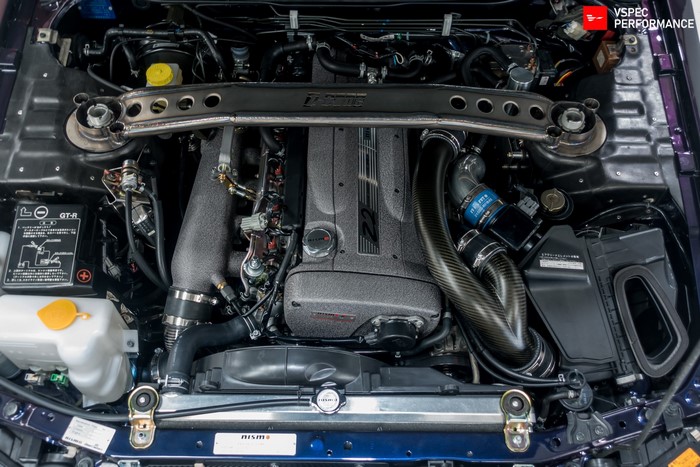 Nissan Skyline GT-R R34 Nismo Engine Bay