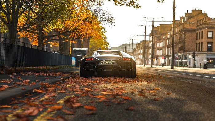 Lamborghini Aventador Roadster in Forza Horizon 4