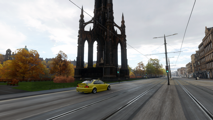 BMW M3 GTR in Forza Horizon 4 in Edinburgh