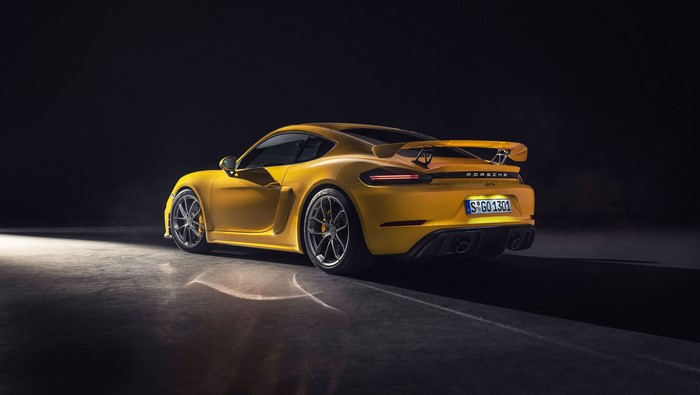 Yellow Porsche 718 Cayman GT4 RS sports car