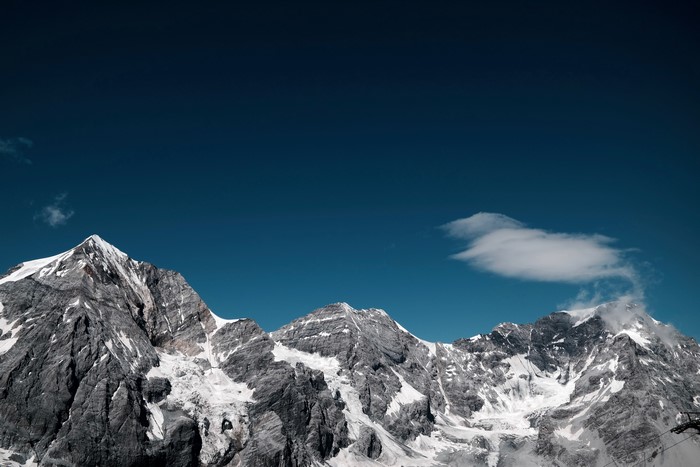 4K Mountains and Sky