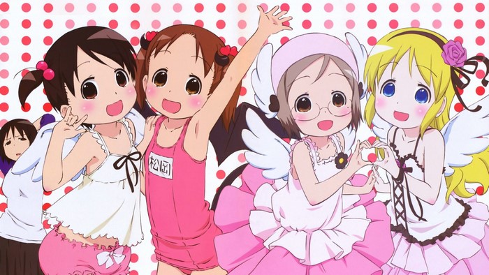 Anime girls from Ichigo Mashimaro in swimwear