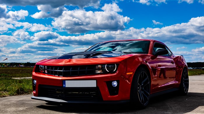 Red Chevrolet Camaro 4K