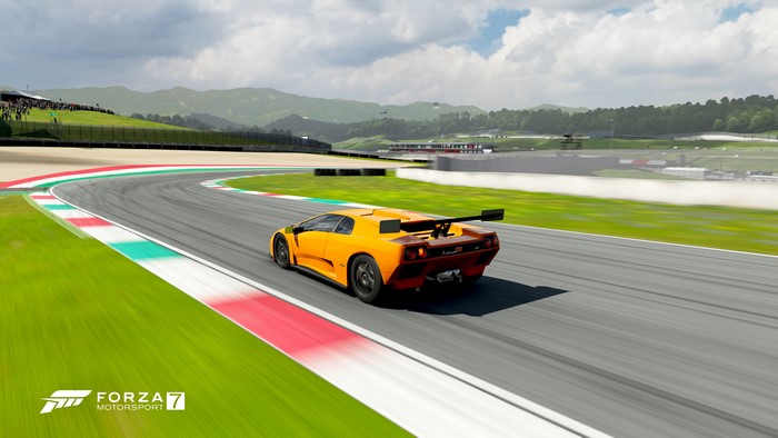 Forza Motorsport 7: Lamborghini Diablo GT on Racetrack