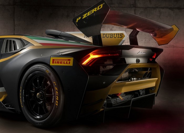 Lamborghini Huracan Super Trofeo P Zero Pirelli