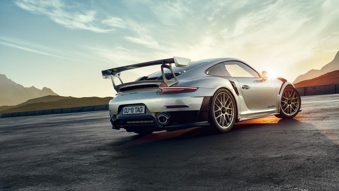 Silver Porsche 911 GT2 RS with large rear wing