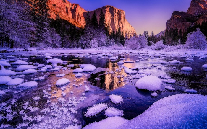 Snowy Yosemite Valley at Sunrise