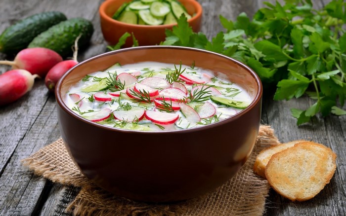 Cold soup with radish, cucumber, and dill