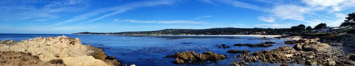 Panoramic view of a rocky coastline and the ocean
