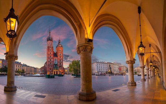 St. Mary's Basilica and Cloth Hall in Krakow Main Square