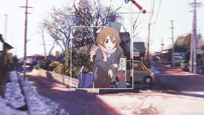 4K Hirasawa Yui from K-ON! with picture-in-picture