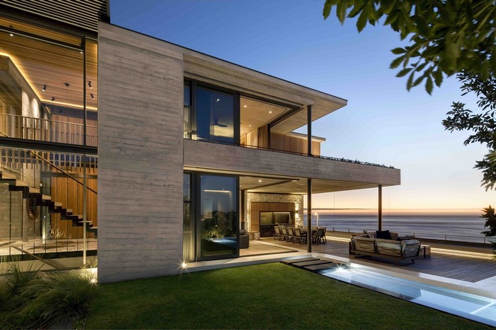 Modern luxury mansion with ocean view