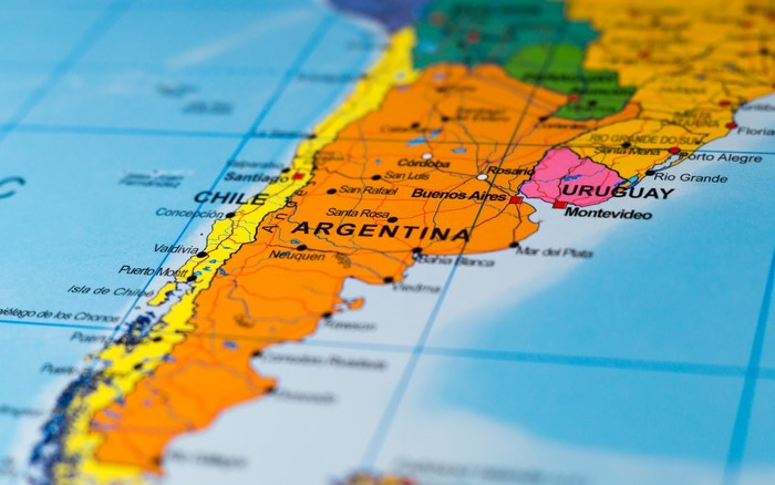 Map of Chile, Argentina, and Uruguay in South America