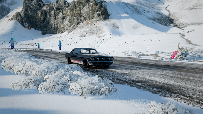 4K Forza Horizon 4 Ford Mustang in Snow