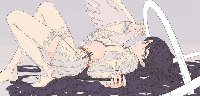 Anime girl with wings and a knife