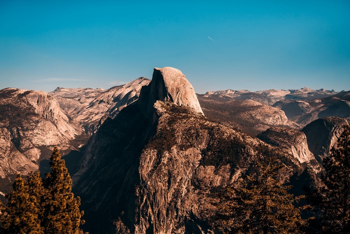 4K Yosemite National Park Landscape Mountains