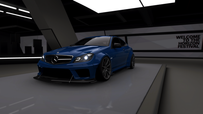 Blue Mercedes Benz C63 AMG Coupe in Forza Horizon 4