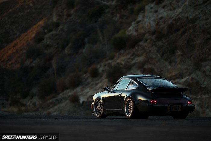 Black Porsche 911 (964) by Larry Chen