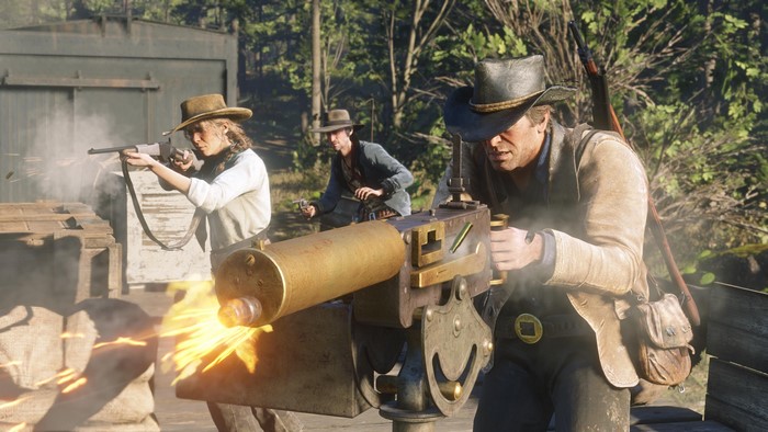 Red Dead Redemption 2: Arthur Morgan and Sadie Adler firing a Gatling gun