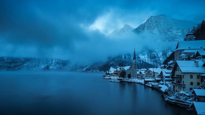 4K Hallstatt Austria Town Mountains