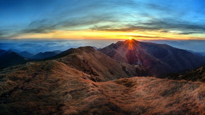 4K Mountains Landscape at Sunrise