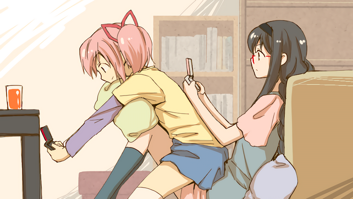 Madoka Kaname and Akemi Homura from Mahou Shoujo Madoka Magica