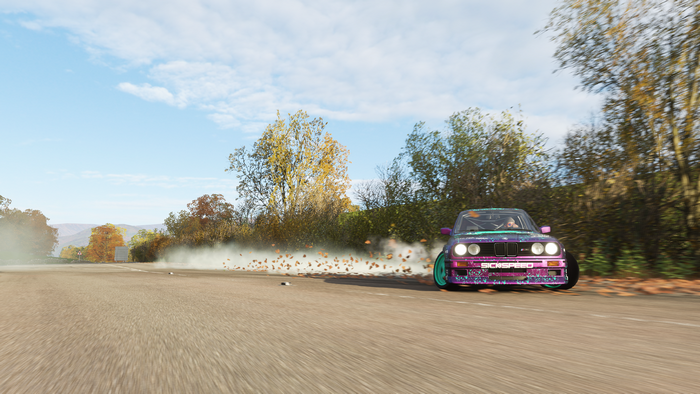 BMW M3 E30 Drifting in Fall - Forza Horizon 4