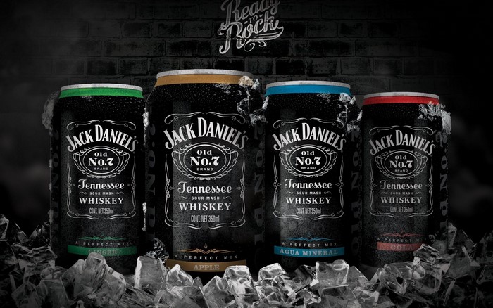 Jack Daniel's Tennessee Whiskey Cans with Ice