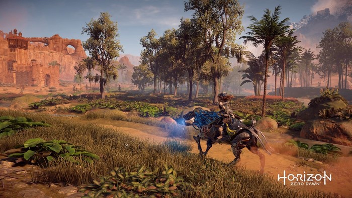 Aloy riding a machine in Horizon Zero Dawn