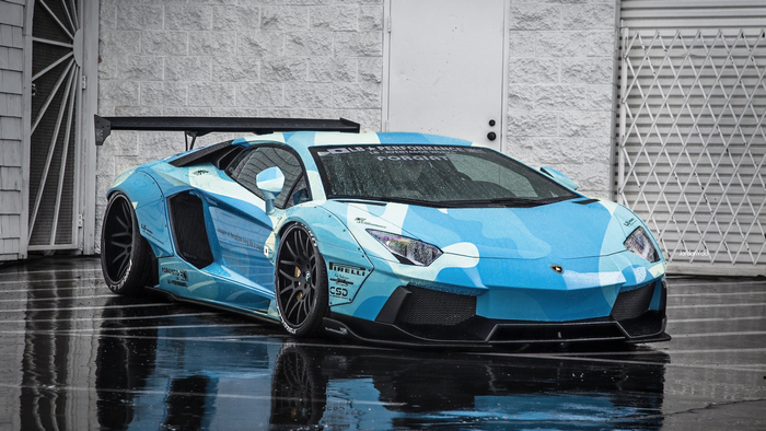 Blue Camouflage Lamborghini Aventador LP700-4