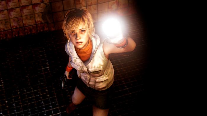 Heather Mason from Silent Hill 3 holding a flashlight