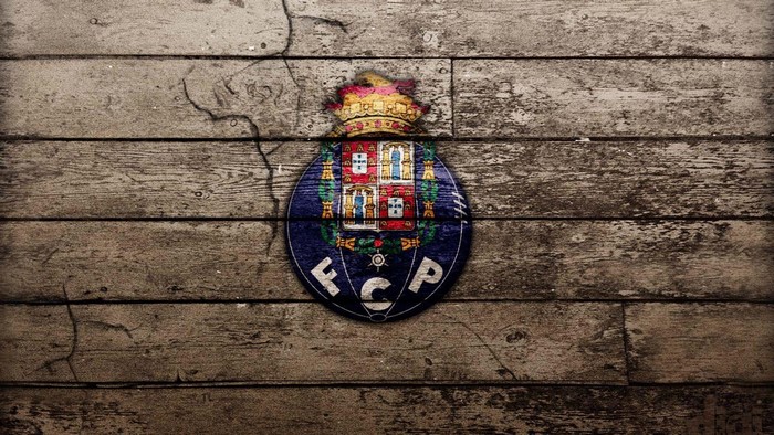F.C. Porto logo on wooden surface