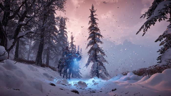 Aloy from Horizon Zero Dawn on horseback in snow