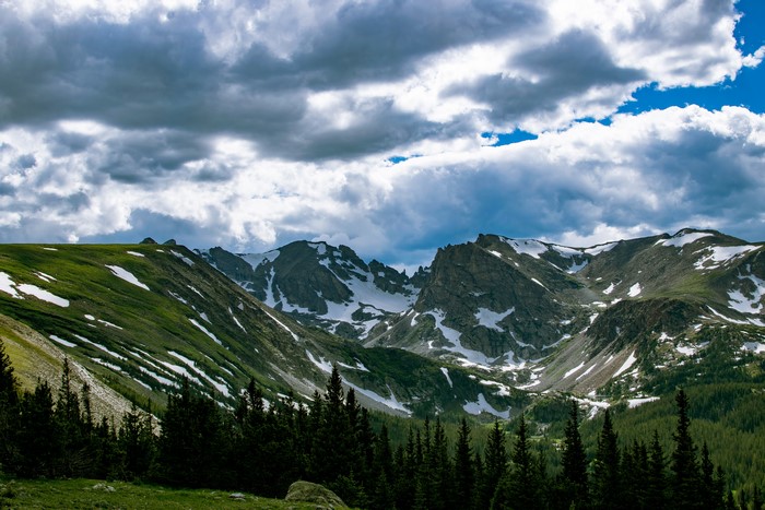 4K Mountain Landscape with Snow and Clouds