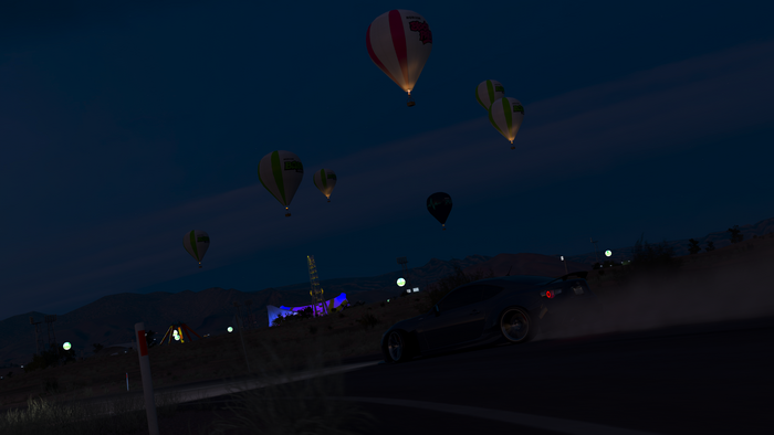 Forza Horizon 3 Hot Air Balloons and Drifting Car