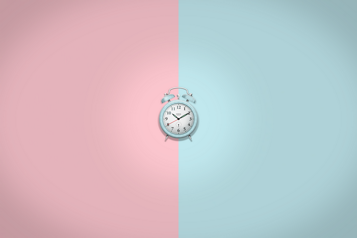 4K minimalist pink and blue alarm clock